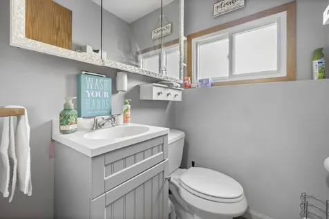 4 Saugatuck Road Montgomery IL 60538