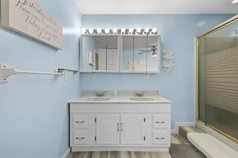4 Saugatuck Road Montgomery IL 60538