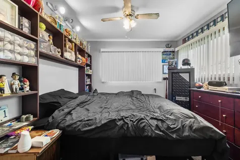 4 Saugatuck Road Montgomery IL 60538