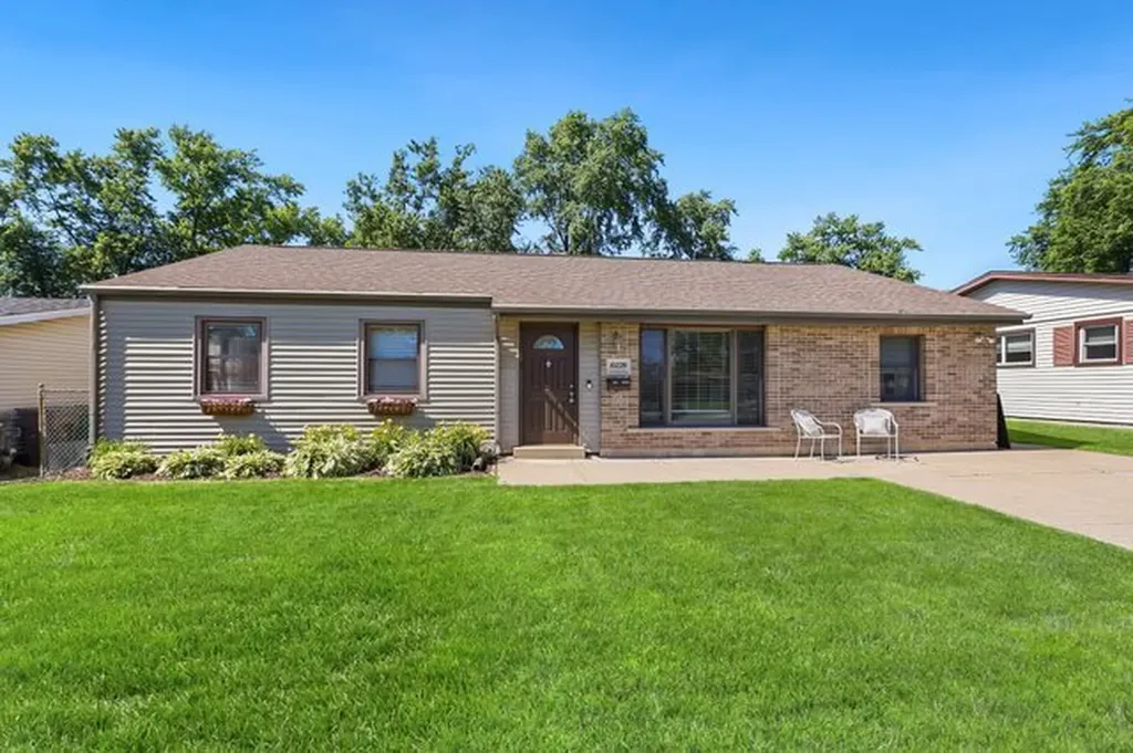10228 West 151st Street Orland Park IL 60462