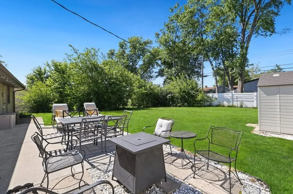 10228 West 151st Street Orland Park IL 60462