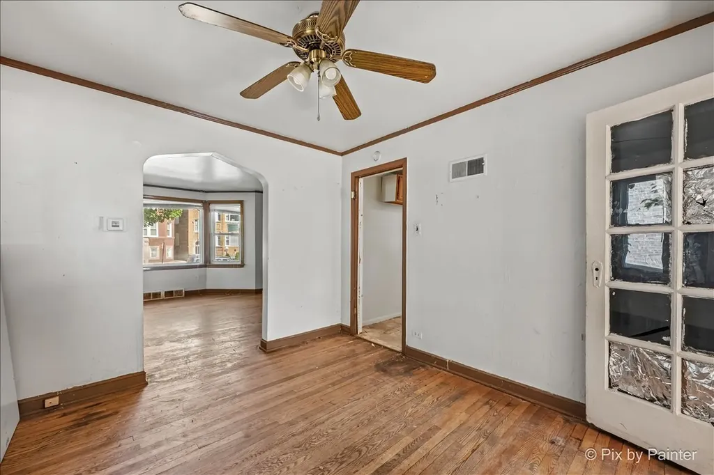 8252 South Marshfield Avenue Chicago IL 60620