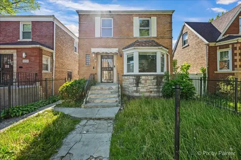 8252 South Marshfield Avenue Chicago IL 60620