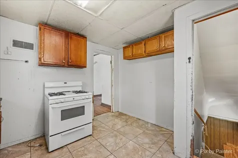 8252 South Marshfield Avenue Chicago IL 60620