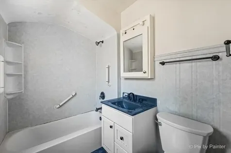 8252 South Marshfield Avenue Chicago IL 60620