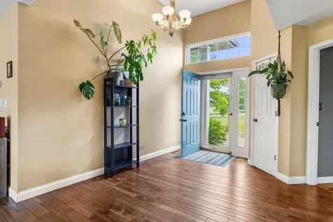 2665 Private Access 374 E Mahomet IL 61853