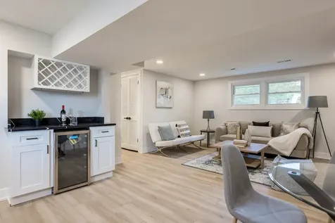 9132 Lincolnwood Drive Evanston IL 60203