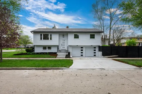 9132 Lincolnwood Drive Evanston IL 60203