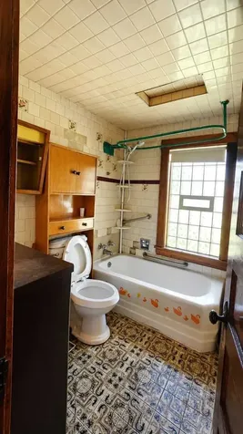 234 West 105th Place Chicago IL 60628