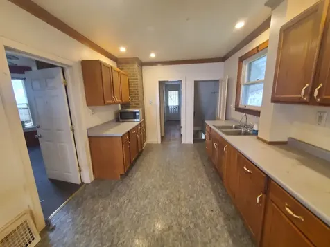 2737 11TH Ave C Moline IL 61265