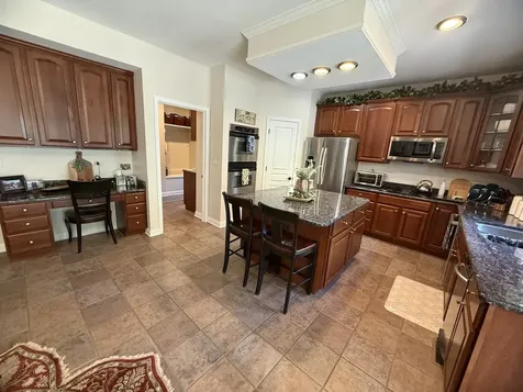 4 Stillwater Court Algonquin IL 60102