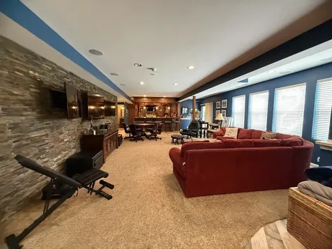4 Stillwater Court Algonquin IL 60102