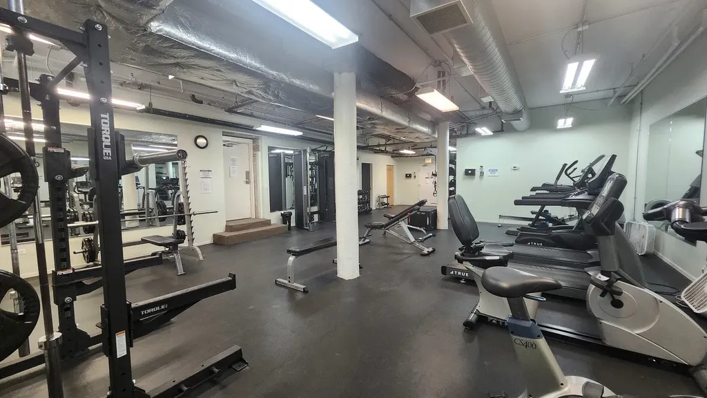 420 South Clinton Street Chicago IL 60607