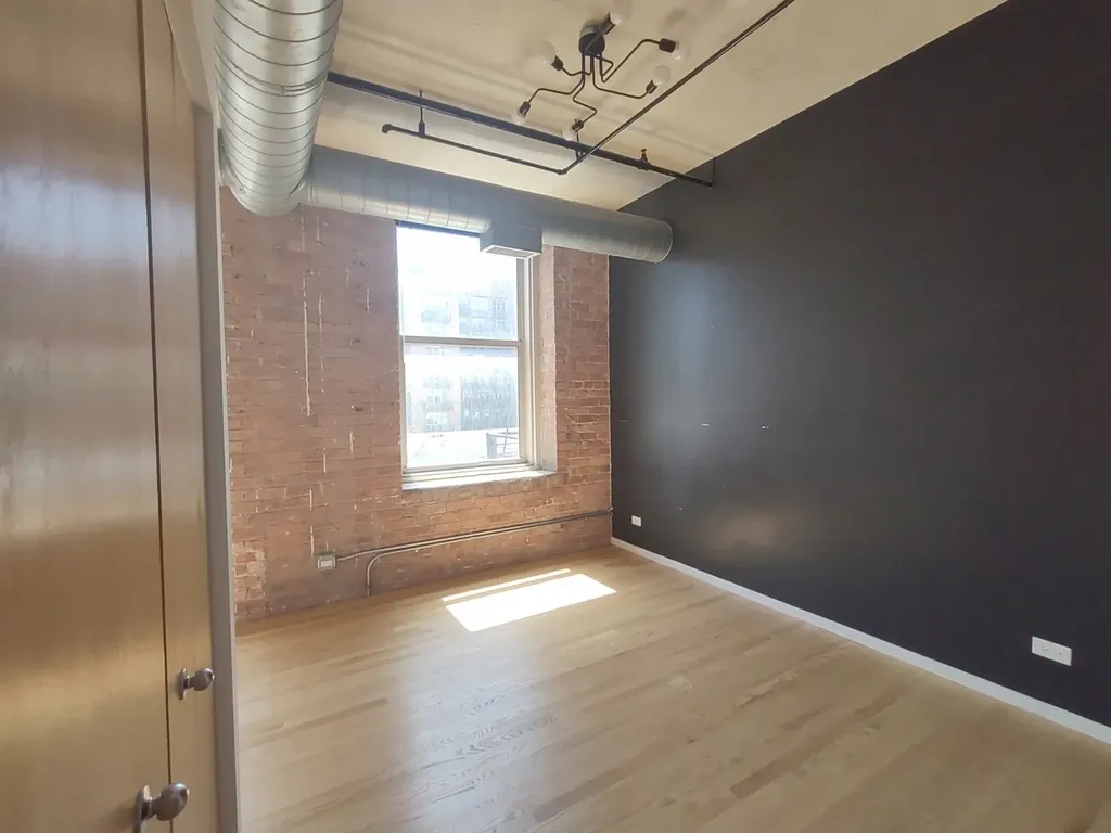 420 South Clinton Street Chicago IL 60607