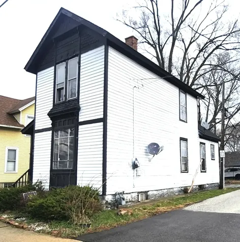 15 Blackhawk Avenue Aurora IL 60506
