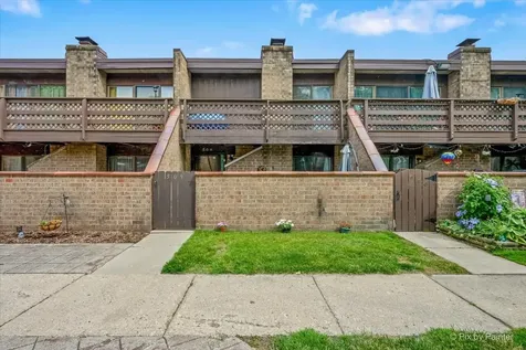 509 Kenneth Circle Elgin IL 60120