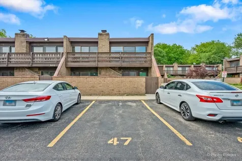 509 Kenneth Circle Elgin IL 60120