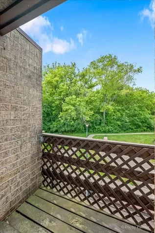 509 Kenneth Circle Elgin IL 60120