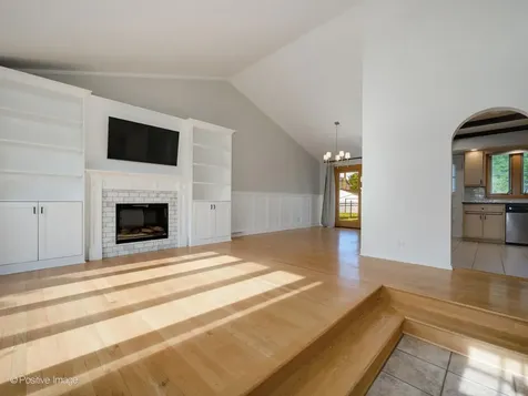 713 North Forest Avenue Mount Prospect IL 60056