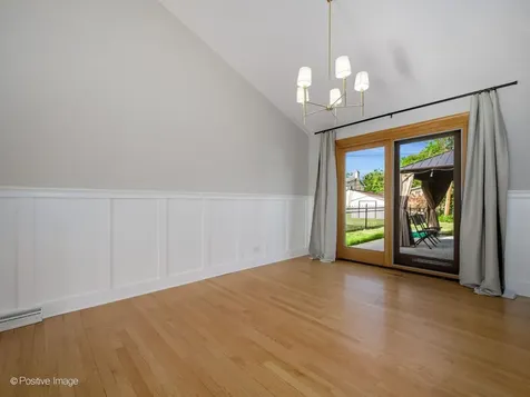 713 North Forest Avenue Mount Prospect IL 60056