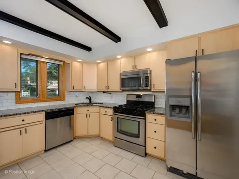 713 North Forest Avenue Mount Prospect IL 60056