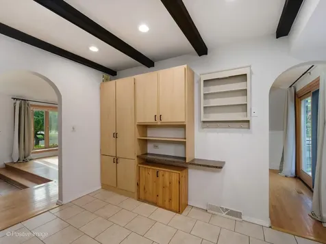 713 North Forest Avenue Mount Prospect IL 60056