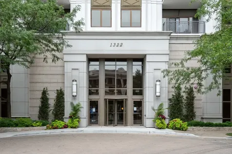 1322 South Prairie Avenue Chicago IL 60605
