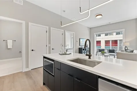 3217 North Clark Street Chicago IL 60657