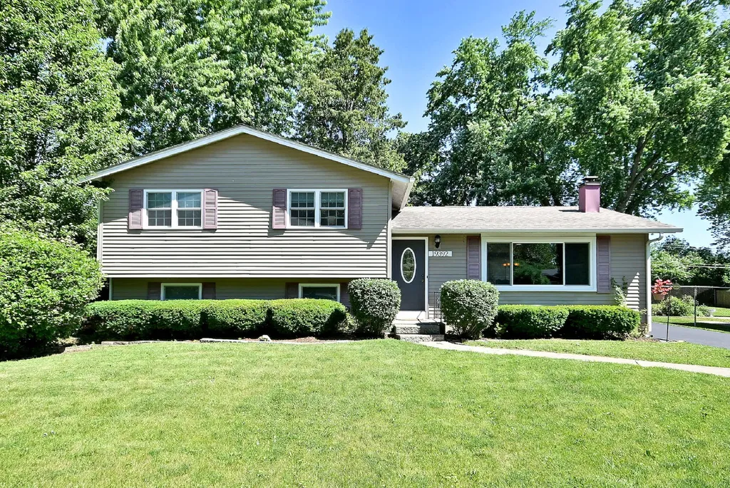 19392 West Harvard Avenue Mundelein IL 60060