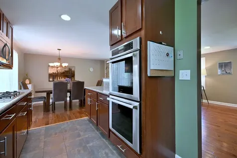 19392 West Harvard Avenue Mundelein IL 60060
