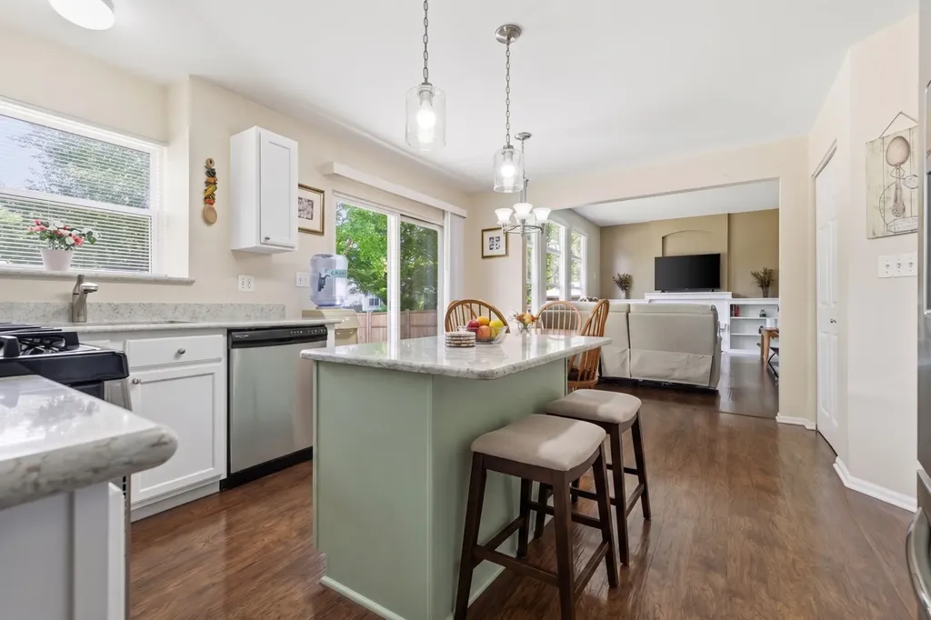 7400 Southworth Circle Plainfield IL 60586