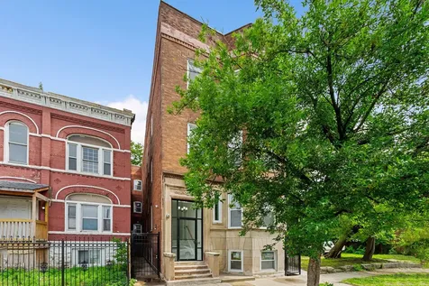 140 West 66th Street Chicago IL 60621