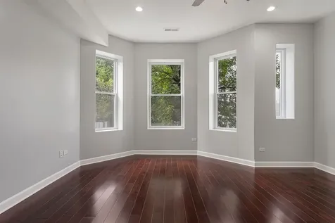 140 West 66th Street Chicago IL 60621