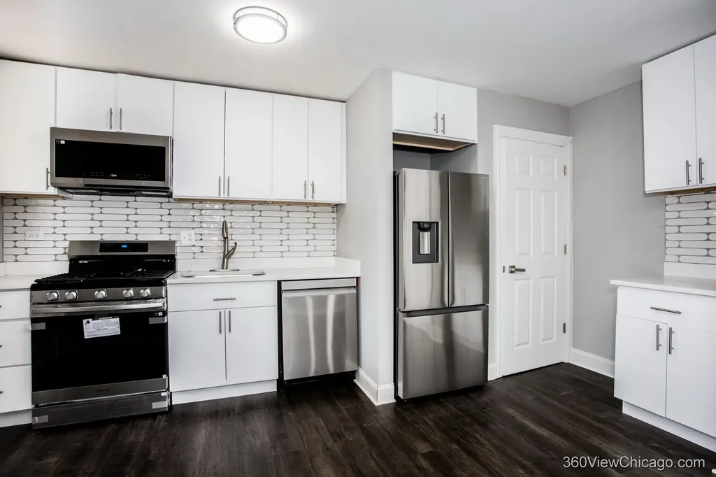 142 Callan Avenue Evanston IL 60202