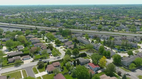 3902 North Galesburg Avenue Arlington Heights IL 60004