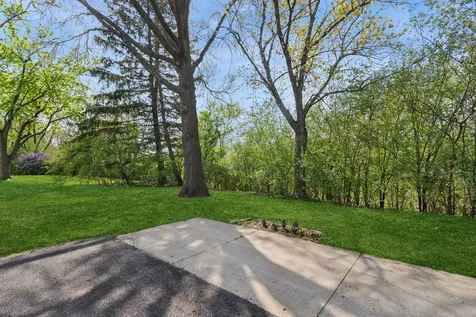 22644 Lakeshore Drive Richton Park IL 60471