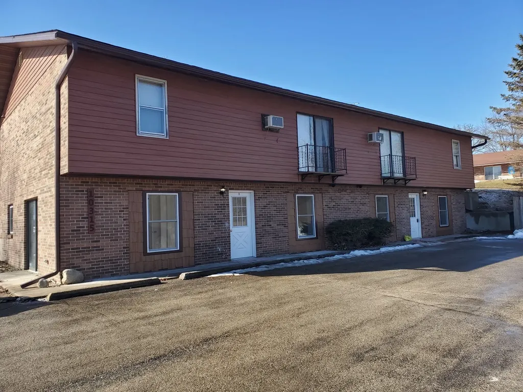 10315 Il Route 47 Road Hebron IL 60034