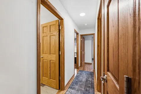 7341 East Avenue Hanover Park IL 60133