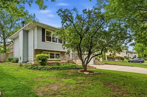 7341 East Avenue Hanover Park IL 60133