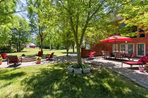 12863 Bowling Alley Road Benton IL 62812