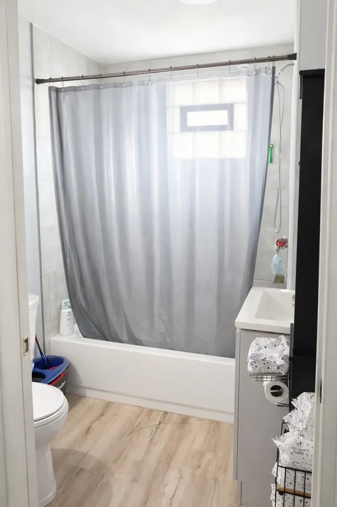 3252 East 136th Street Chicago IL 60633