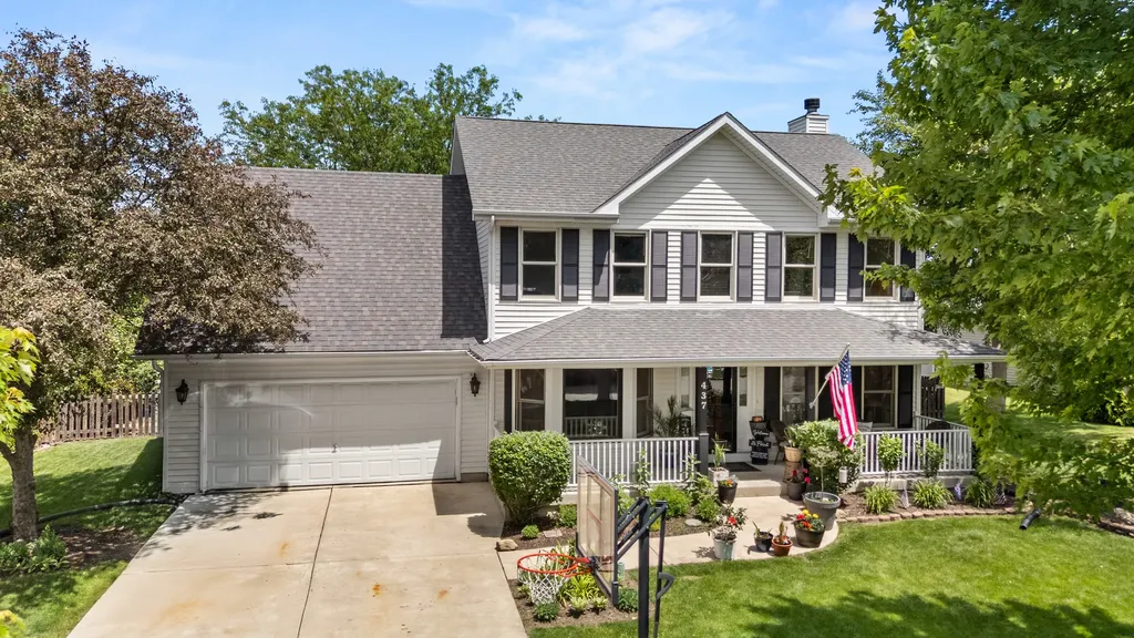 437 West Dekalb Drive Maple Park IL 60151