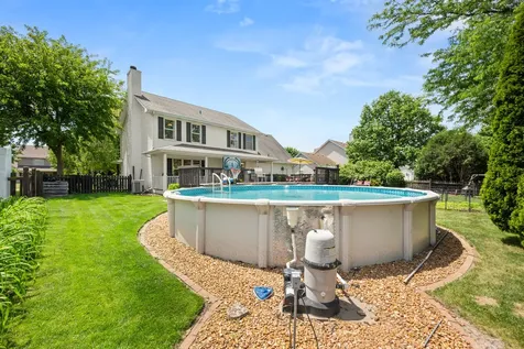 437 West Dekalb Drive Maple Park IL 60151