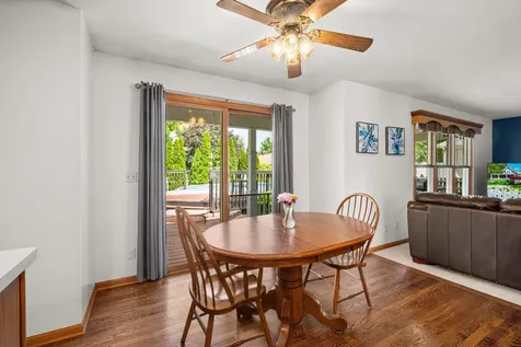 437 West Dekalb Drive Maple Park IL 60151