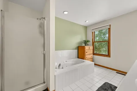 437 West Dekalb Drive Maple Park IL 60151