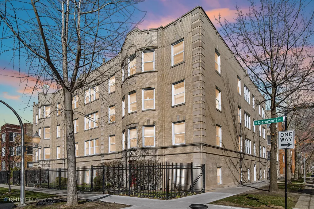2316 West Rosemont Avenue Chicago IL 60659