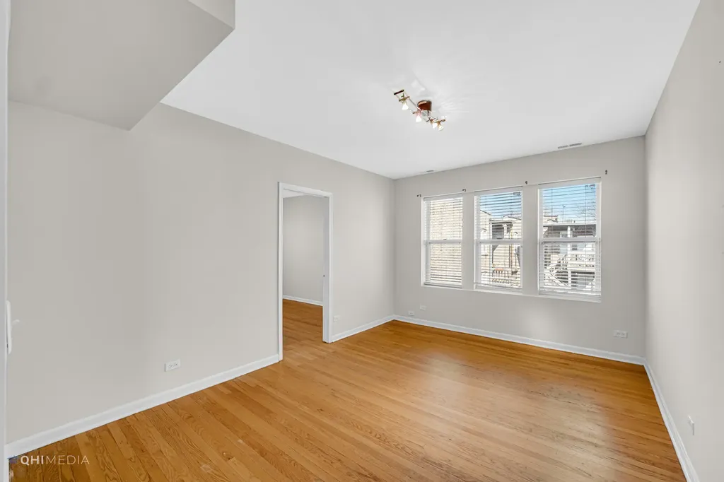 2316 West Rosemont Avenue Chicago IL 60659