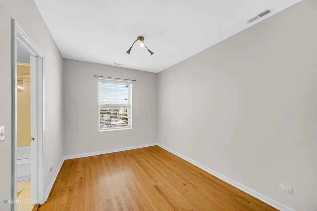 2316 West Rosemont Avenue Chicago IL 60659