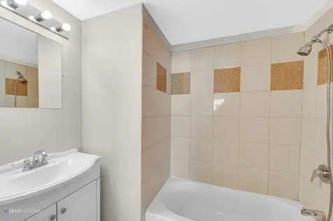 2316 West Rosemont Avenue Chicago IL 60659