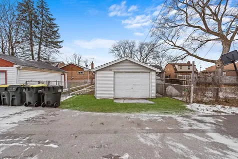 14315 South Lowe Avenue Riverdale IL 60827